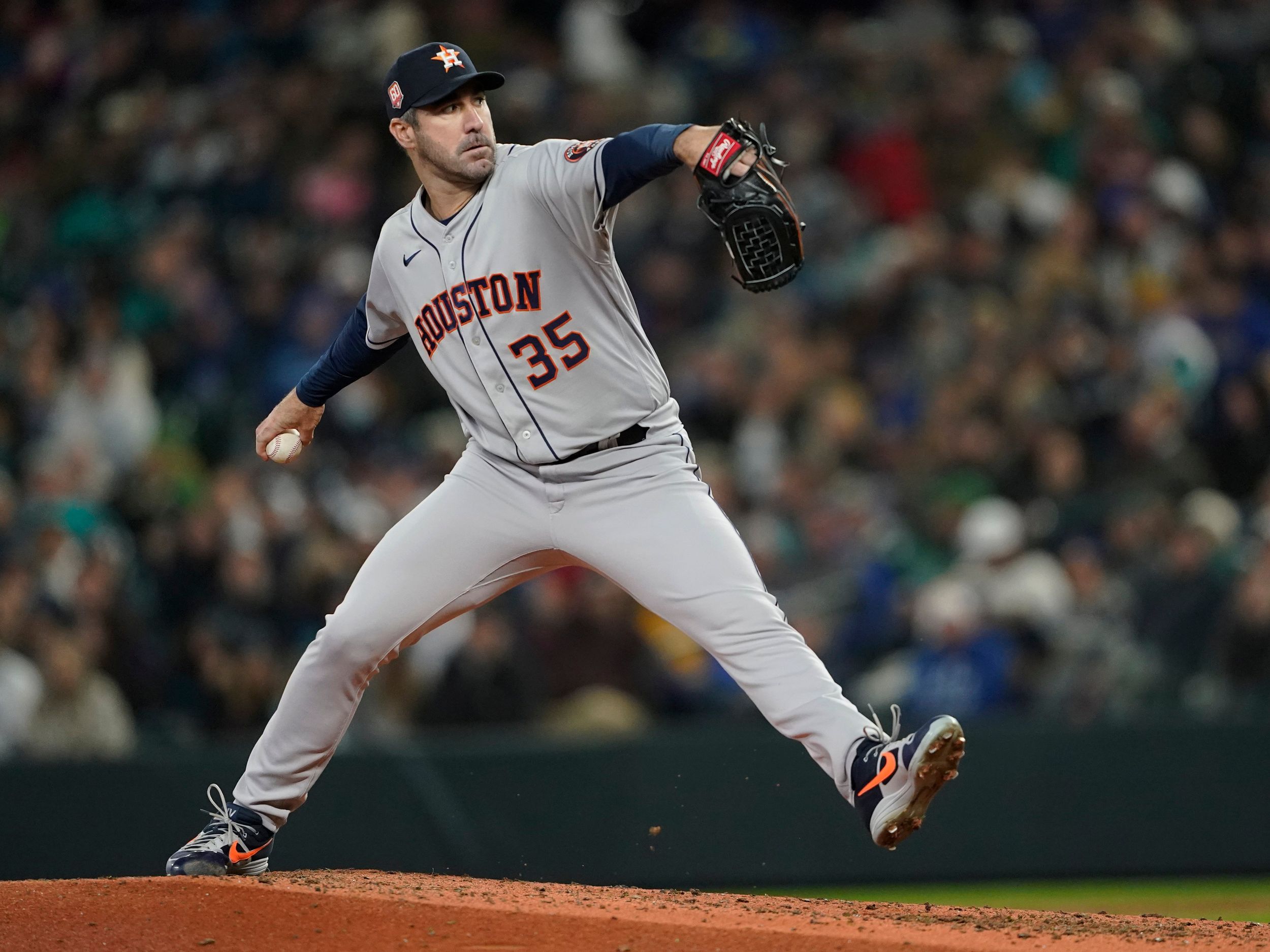 Vintage Verlander dominates as Astros shut out Mariners 4-0 - The Columbian