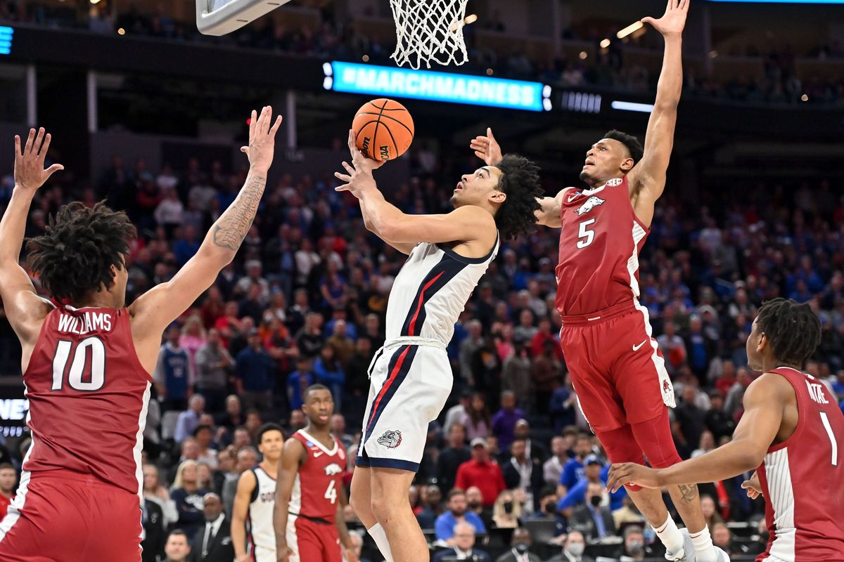 Gonzaga’s Andrew Nembhard drives to the basket against Arkansas in San Francisco.  (Tyler Tjomsland/The Spokesman-Review)