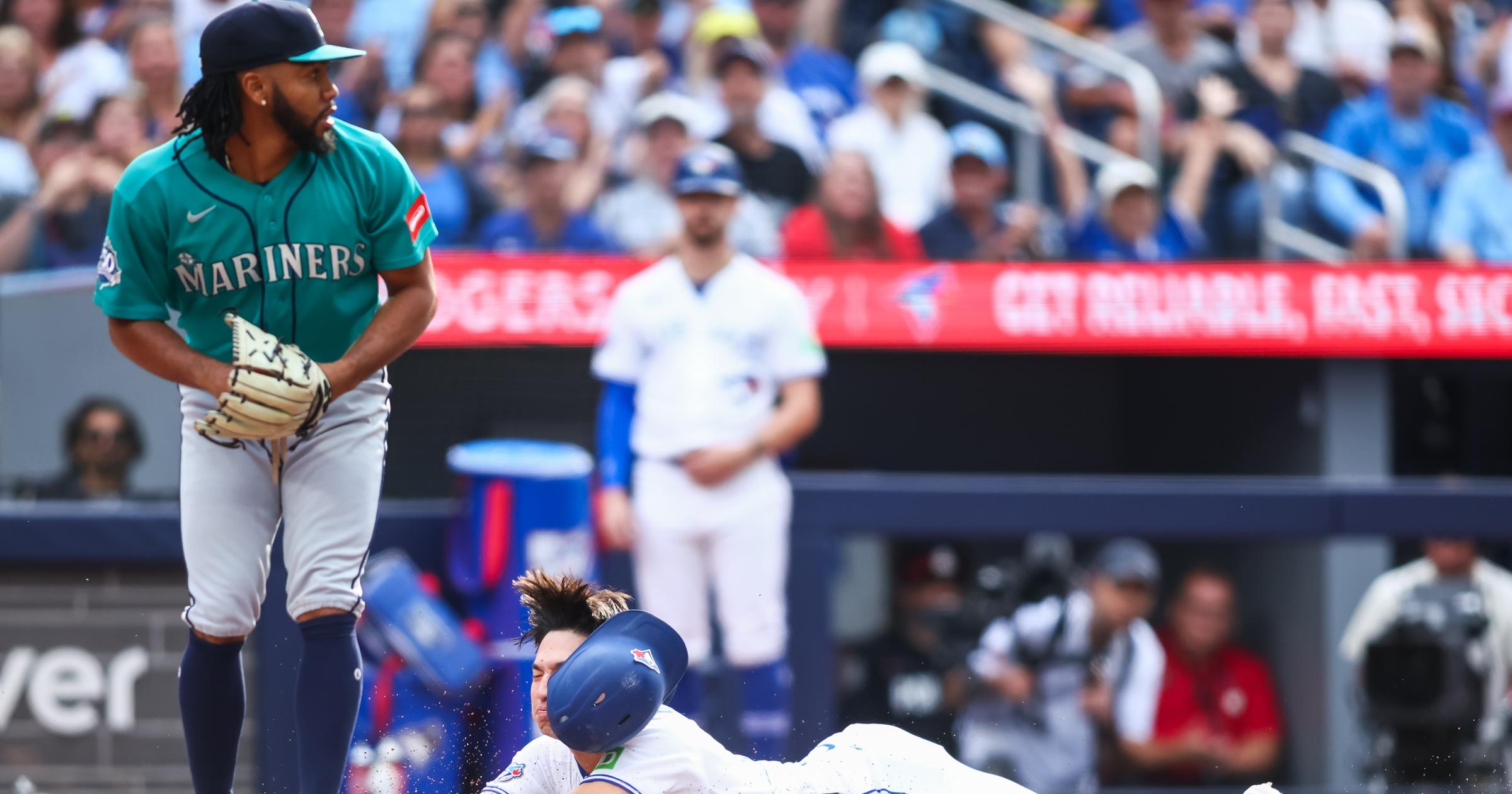 Mariners can't hold onto early lead in Kade Anderson's second career start