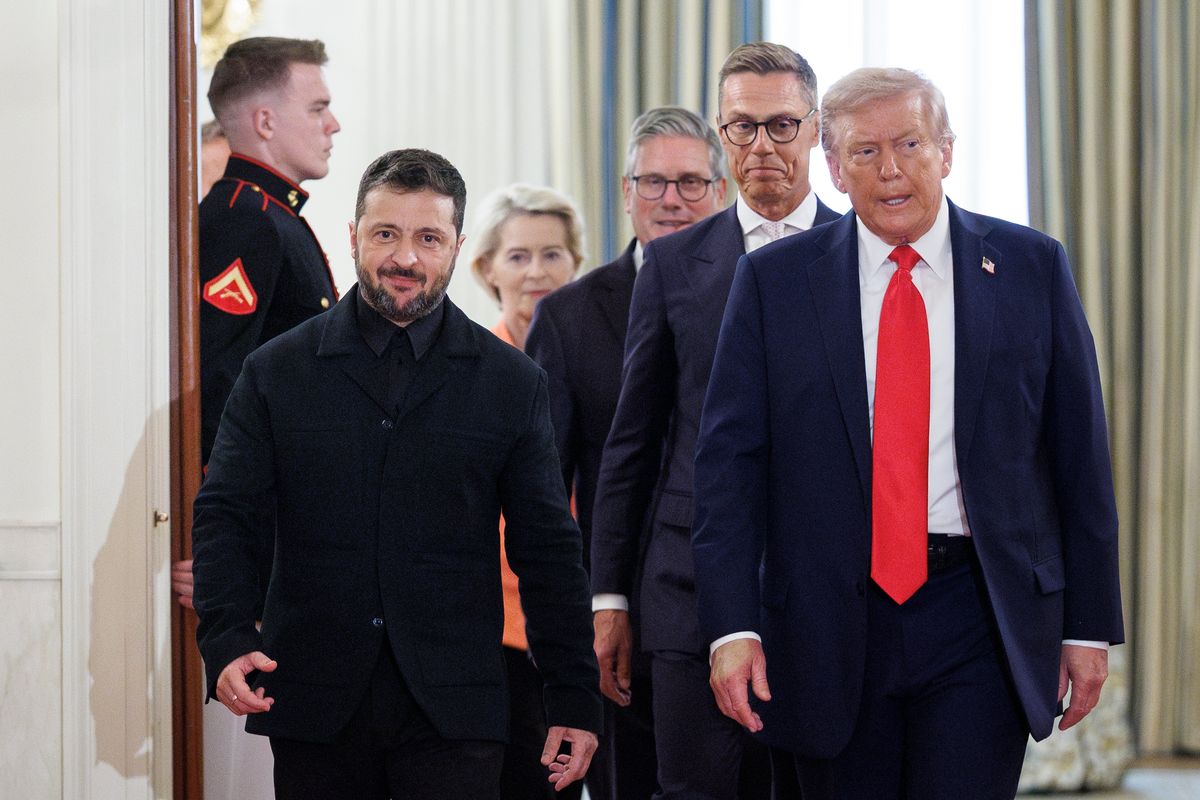 Ukrainian President Volodymyr Zelensky, left, with President Donald Trump and other leaders at the White House on Monday. (Tom Brenner/For the Washington Post)