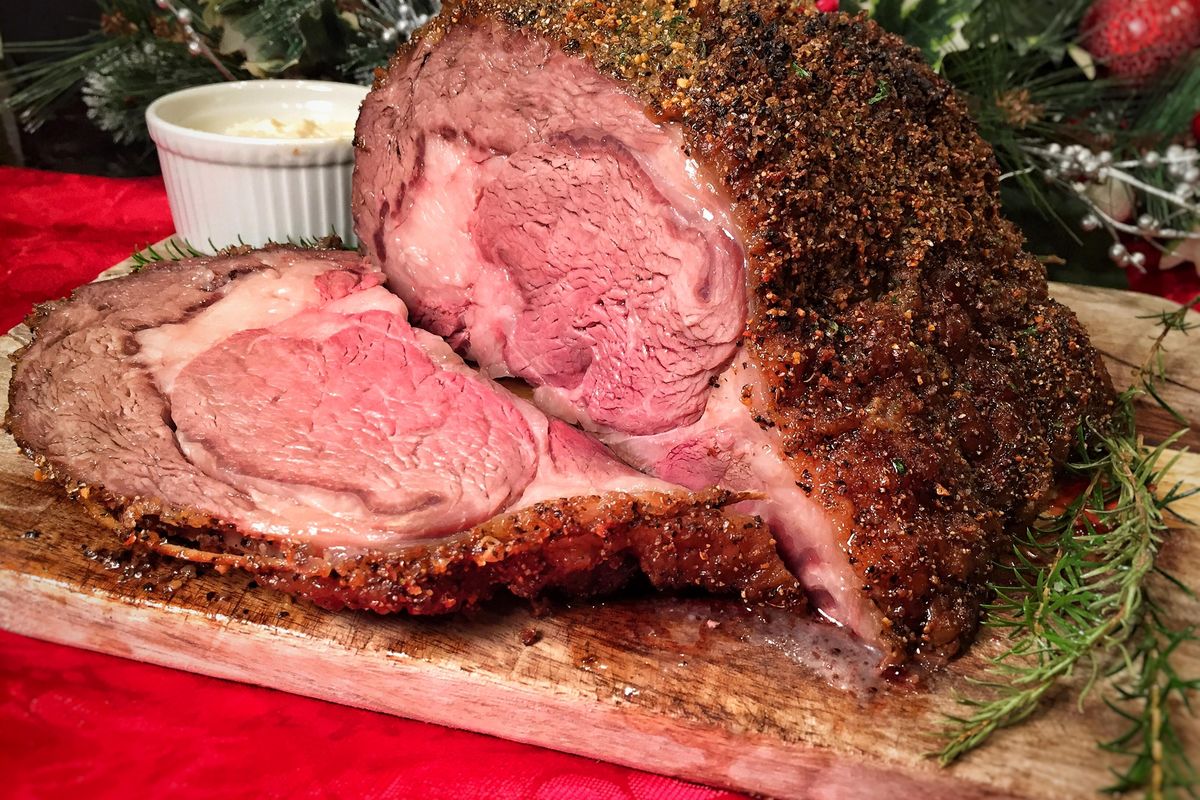 Prime rib is a Christmas dinner classic. (Audrey Alfaro)
