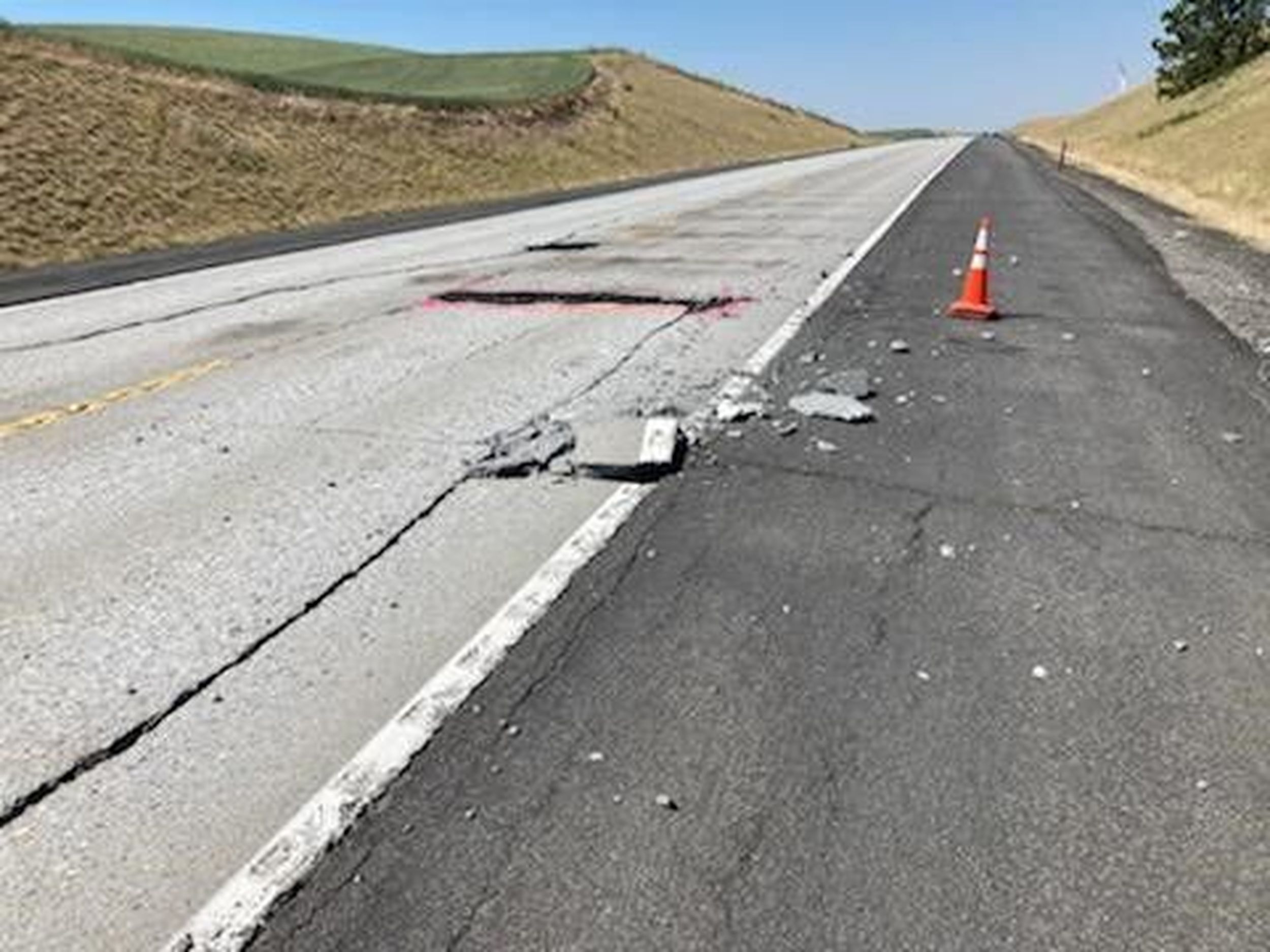 Road buckle near Colfax as heat wave pounds highway infrastructure