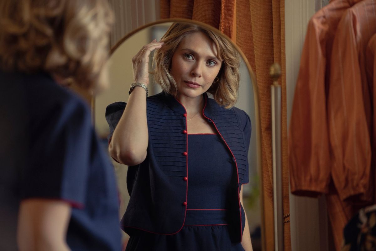 Elizabeth Olsen goes on trial for murder in “Love &amp; Death,” based on a true story and developed for TV by David E. Kelley. It’s available on HBO Max.  (JAKE GILES NETTER/HBO Max)
