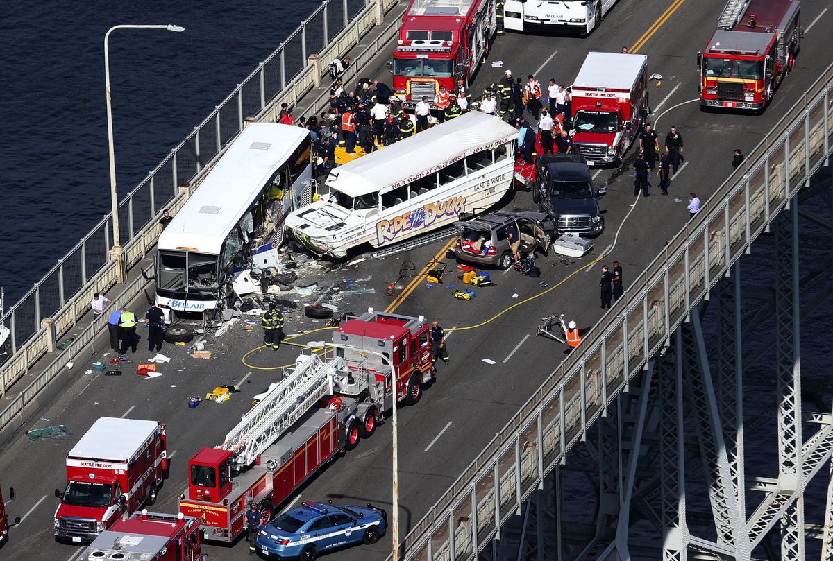 Four dead in Ride the Ducks, bus crash in Seattle The SpokesmanReview