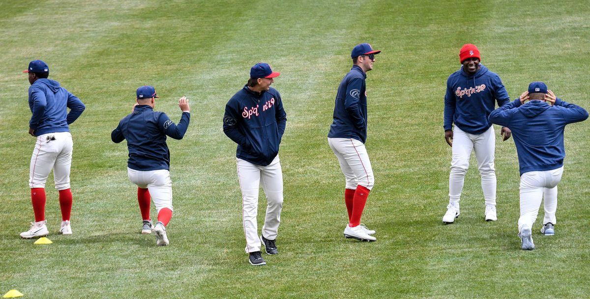 Blue Jays fall to Indians in home opener