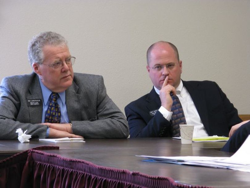 House Minority Leader John Rusche, D-Lewiston, addresses an open Democratic caucus on Monday. At right is House Assistant Minority Leader James Ruchti, D-Pocatello. (Betsy Russell / The Spokesman-Review)