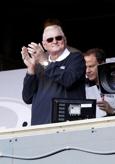 Chicago White Sox broadcaster Ken Harrelson on Wednesday won the Hall of Fame’s Ford C. Frick award for excellence in broadcasting. (Nam Y. Huh / Associated Press)