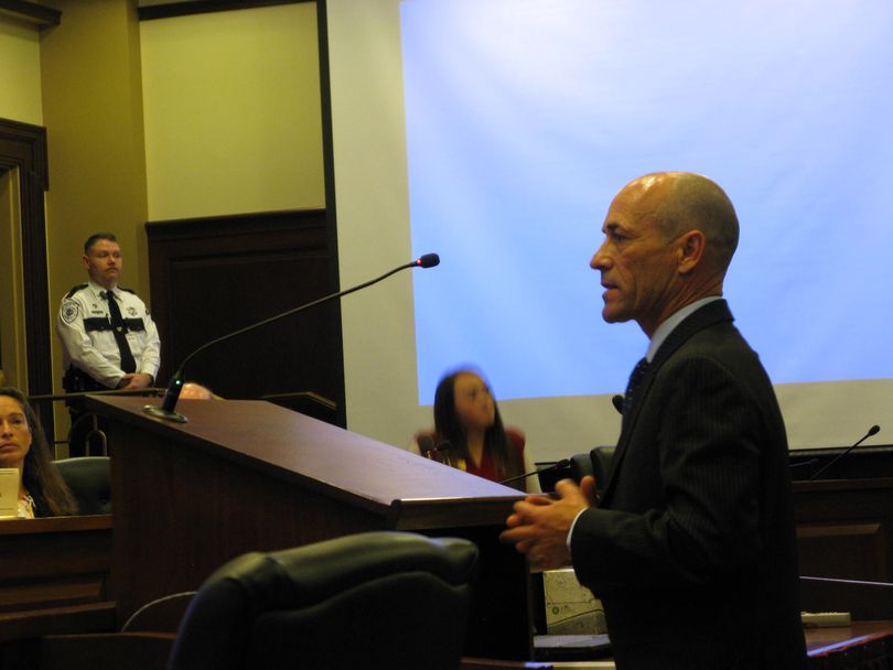 Idaho jockey Gary Stevens testifies Monday to the Senate State Affairs Committee (Betsy Russell)