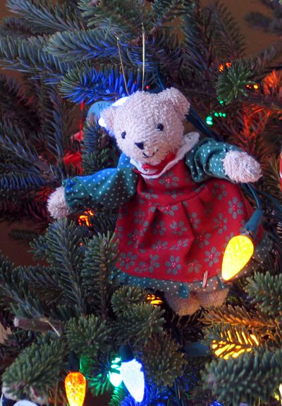 Local tree farms offer a sustainable option for blending family Christmas decorating traditions and a more eco-friendly source for a live tree.
 (Cheryl-Anne Millsap / Down To Earth NW)