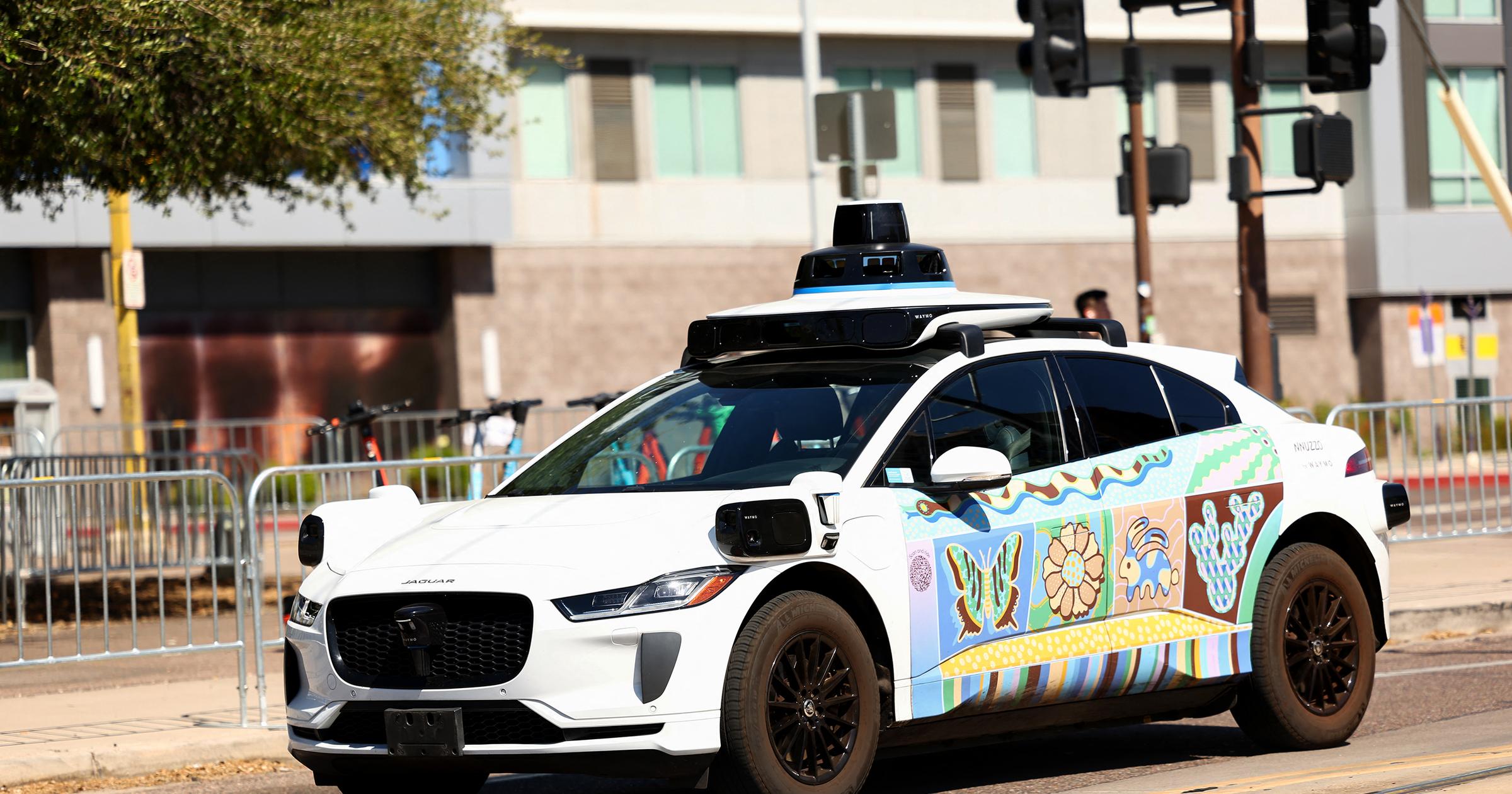 Waymo pulls over, calls police on juvenile riders who had ‘ghost gun,' authorities say