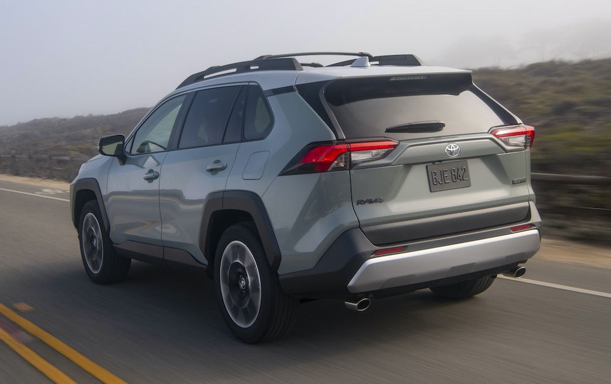 2019 Toyota RAV4 Hybrid: All the utility of a crossover without the ...