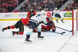 Seattle Kraken suffer 2nd straight loss, fall to Ottawa Senators in shootout - Thu, 16 Oct 2025 PST