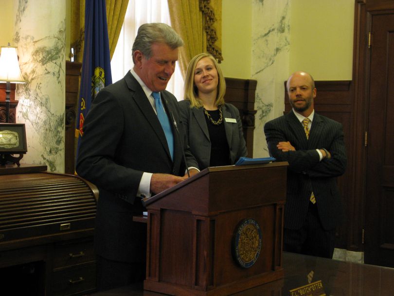 From left, Gov. Butch Otter, new public records ombudsman Cally Younger and Newspaper Association of Idaho lobbyist Jeremy Pisca  (Betsy Russell)