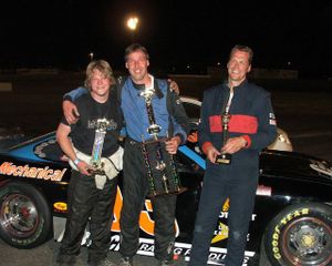 Shelby Thompson (l), David Garber (c) and Jeff Fenton brought home top-3 finishes in the INSSA main event at Stateline Speedway. (Photo courtesy of INSSA) (The Spokesman-Review)