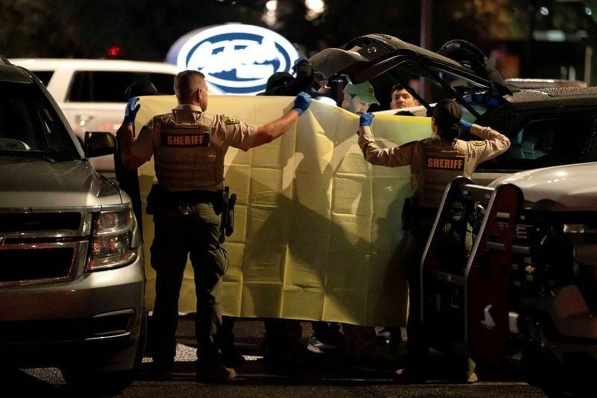 The FBI and Pima County Sheriff’s Department deputies process evidence from a late-model, gray Range Rover as they investigate the disappearance of Nancy Guthrie, the 84-year-old mother of journalist and television host Savannah Guthrie, at a Culver’s on Friday, in Tucson.   (Reuters )