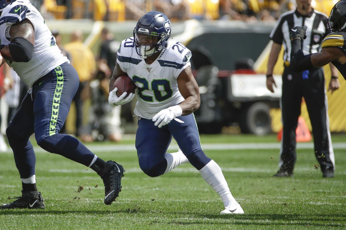 Russell Wilson saves the day and salvages a win for the Seahawks