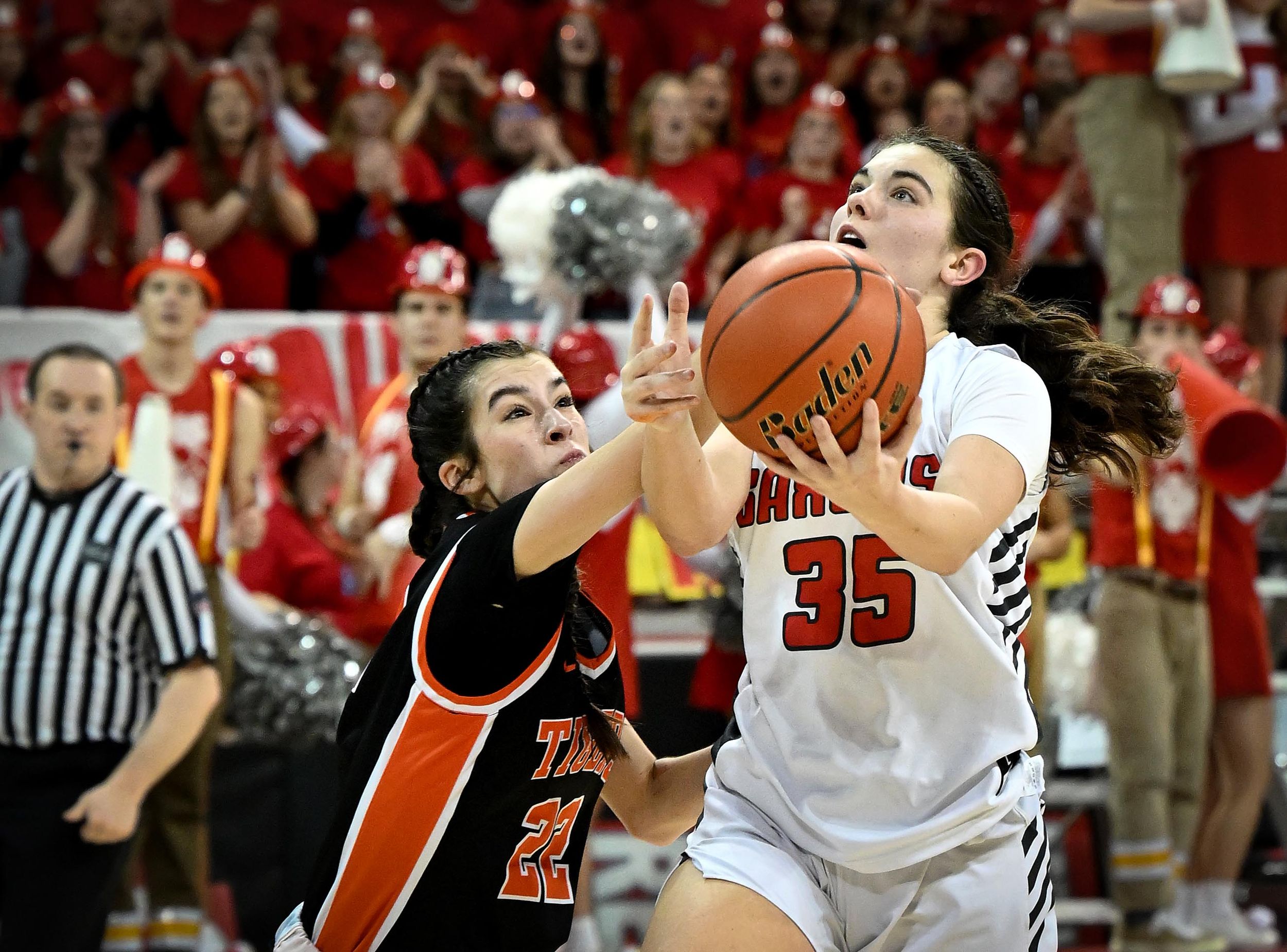 Rubber Chicken Ferris boys and girls vs. Lewis and Clark (Jan. 10