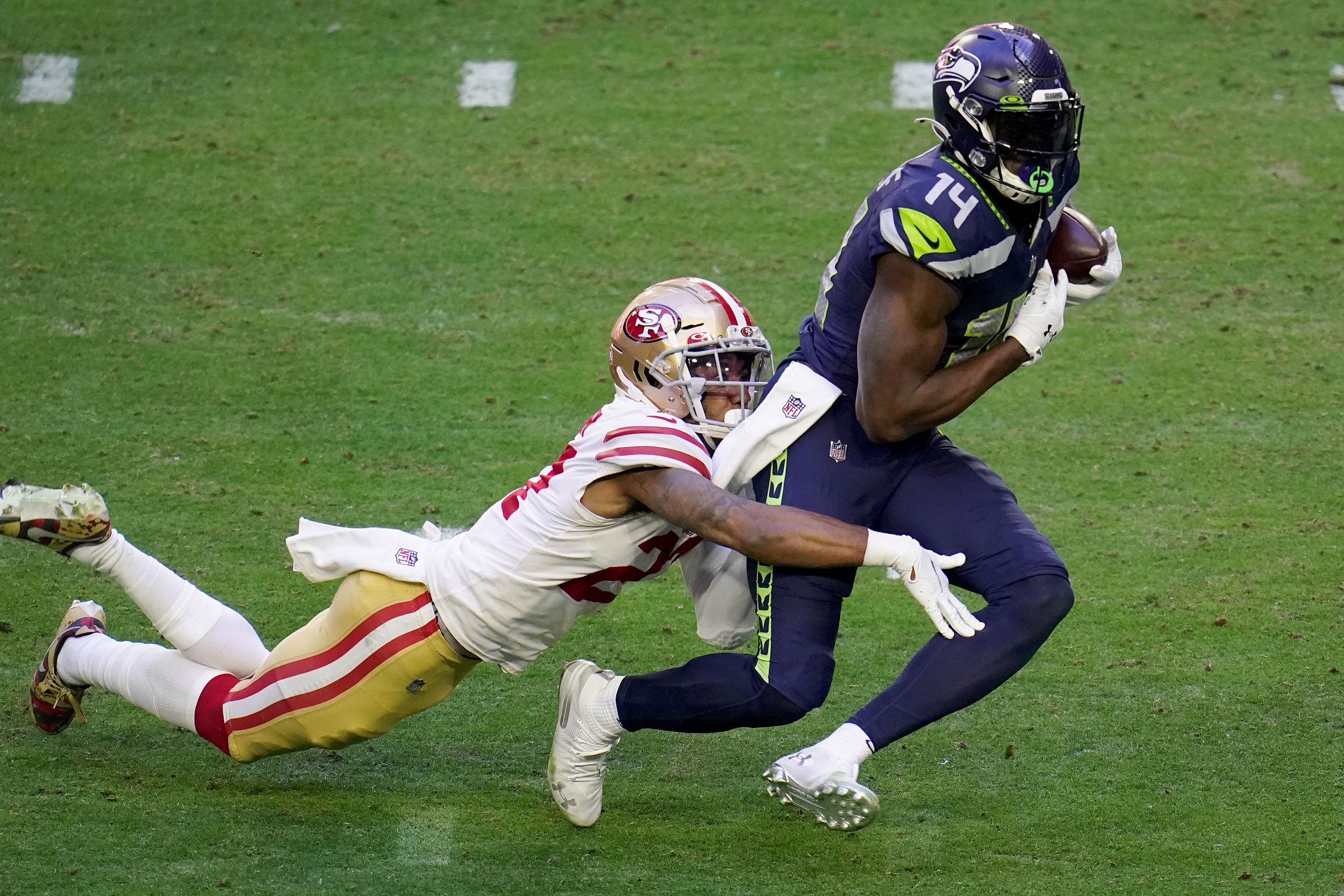 Wilson, Lockett help Seahawks rally for 26-23 win over 49ers - The Columbian