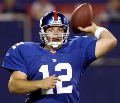 In this Aug. 17, 2006 photo, New York Giants quarterback Jared Lorenzen passes the ball in the fourth quarter against the Kansas City Chiefs during an NFL preseason football game in East Rutherford, N.J. Lorenzen, a husky left-handed quarterback who set multiple Kentucky passing and offensive records before backing up Eli Manning on the Giants’ Super Bowl-winning 2007 team, has died. He was 38. A release from the school said Lorenzen’s family announced his death on Wednesday, (Bill Kostroun / Associated Press)