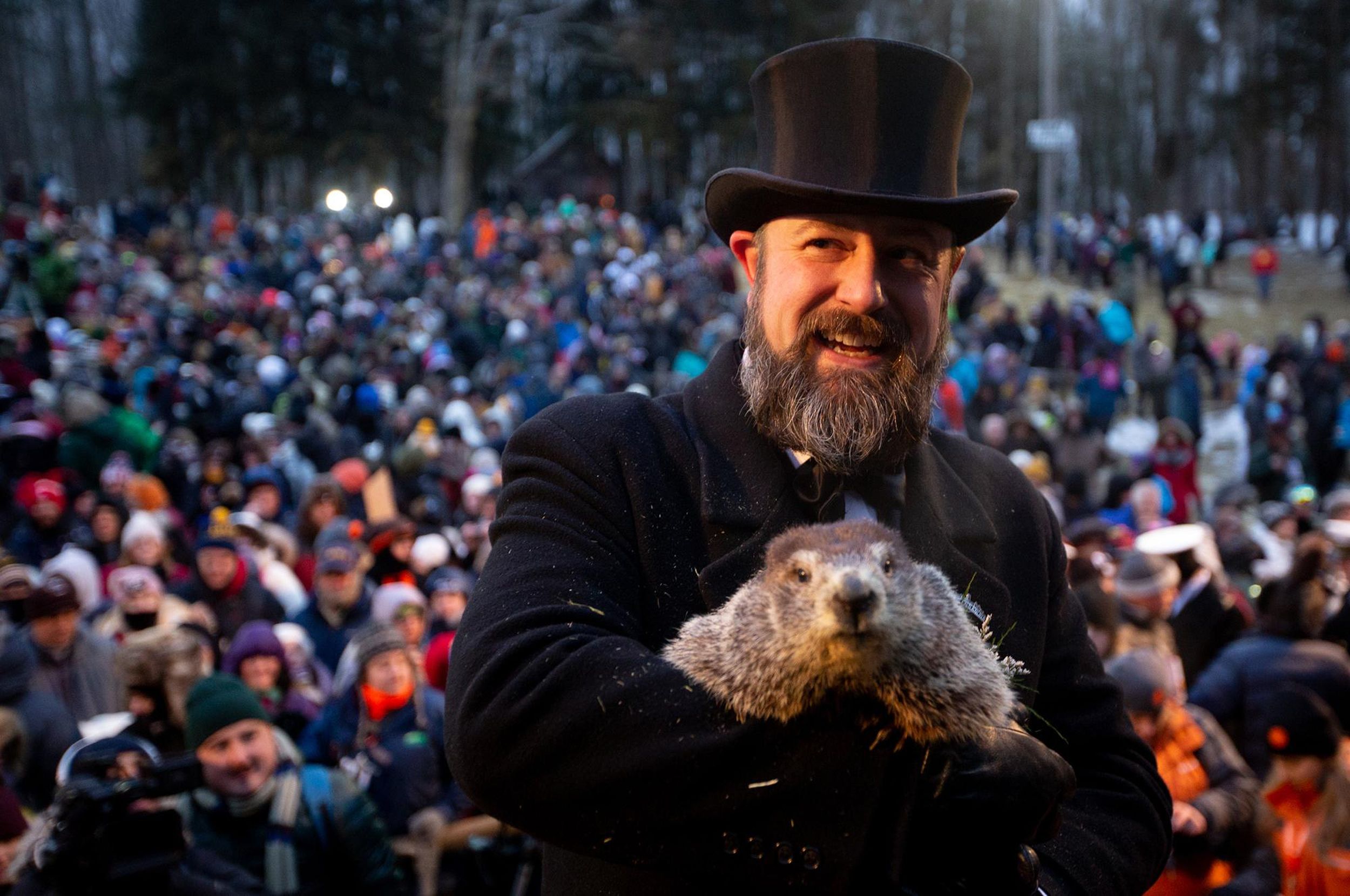 As Punxsutawney Phil takes his turn, winter is still nowhere in sight