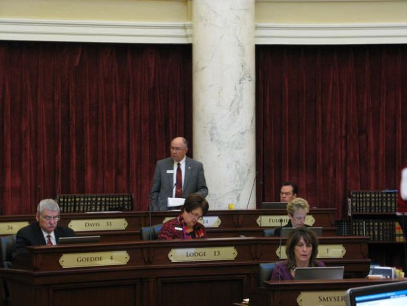 Sen. Chuck Winder, R-Meridian, opens debate Monday morning on SB 1387, the pre-abortion ultrasound bill. (Betsy Russell)