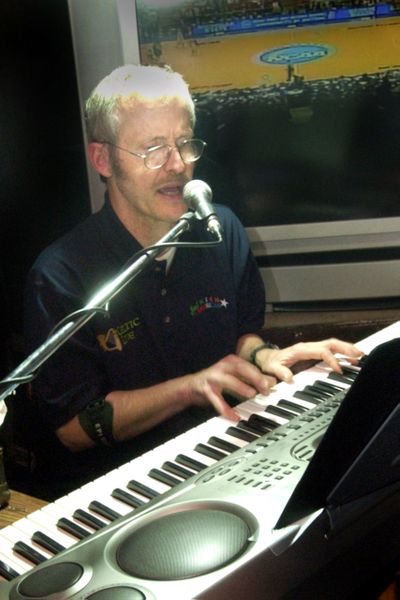 Bruce Ivins plays keyboard with a Celtic band at Bushwaller’s bar in Frederick, Md., on St. Patrick’s Day  2006.  (Associated Press / The Spokesman-Review)