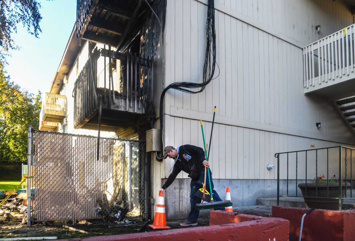 Fire at Sunset Hill Apartments - Sept. 30, 2020 | The Spokesman-Review