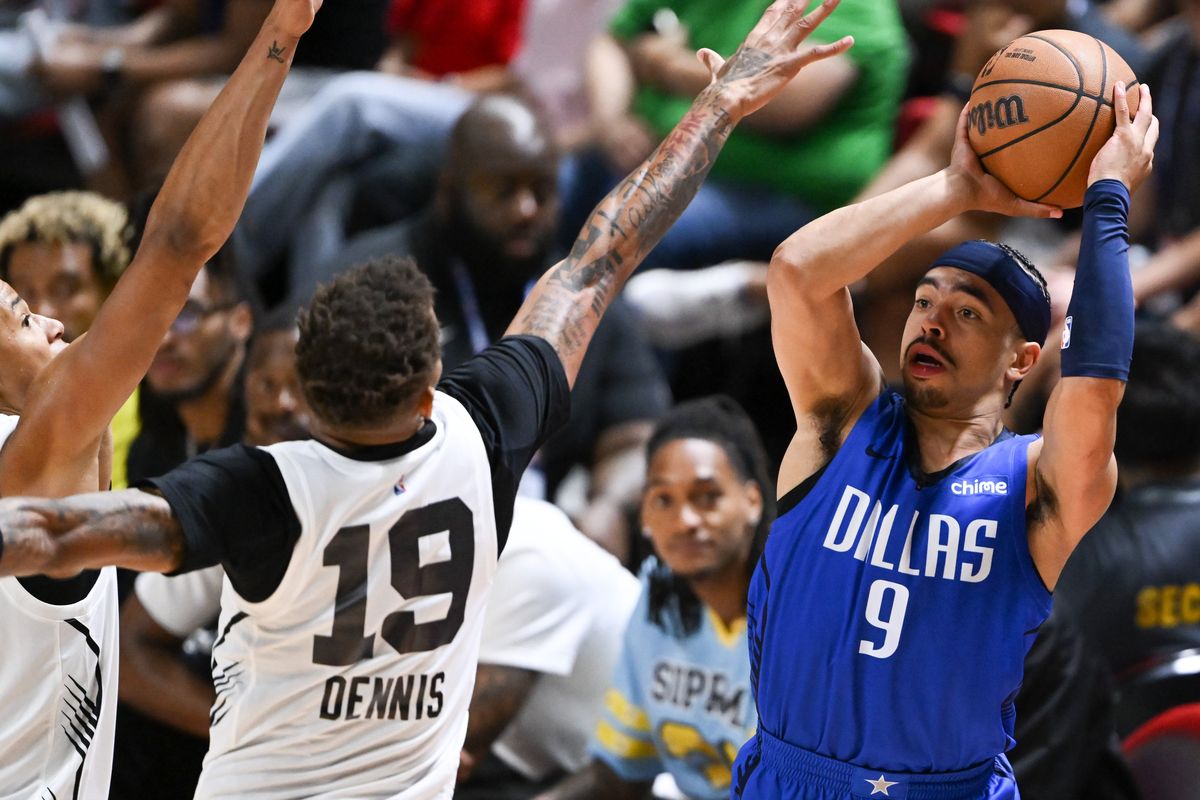 Dallas Mavericks guard Ryan Nembhard shoots during a 2025 NBA Summer League basketball game against the San Antonio Spurs on Saturday, Jul. 12, 2025, at the Thomas & Mack Center in Las Vegas, Nev. (Tyler Tjomsland/The Spokesman-Review)