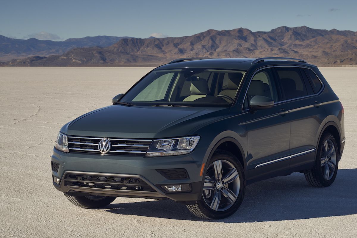 An extensive 2018 redesign moved Tiguan onto a new platform and an updated suspension. The net effect was a roomier and gentler-riding Tiguan. (Volkswagen)
