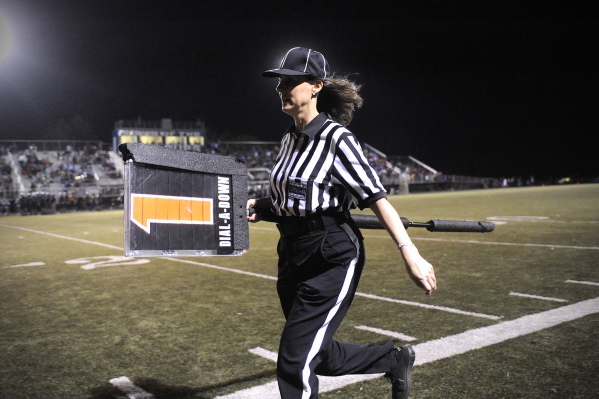 ufl female referee:  Discover how she earned her stripes in the football game!