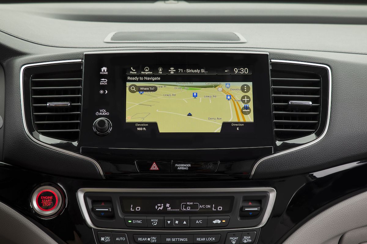 An audio-system volume knob replaces the old and frustrating capacitive-touch slider. A 4G Wi-Fi connection and larger rear entertainment screens are now available.  (Honda)
