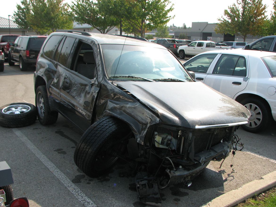 CDA police officer crashes, avoiding deer The Spokesman CDA police officer crashes, avoiding deer The Spokesman