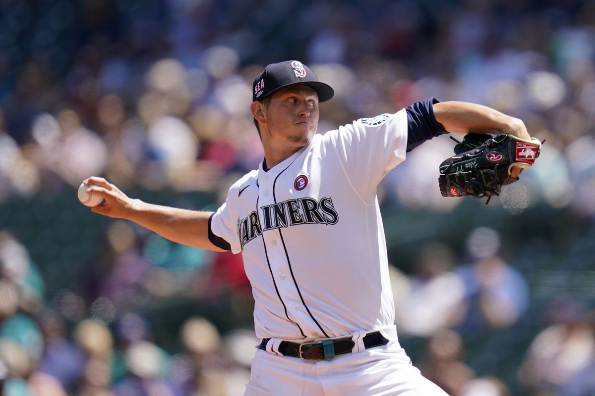 Mariners pitcher Chris Flexen allowed one run in a six-inning effort against the Rangers Sunday in Seattle.  (Elaine Thompson)