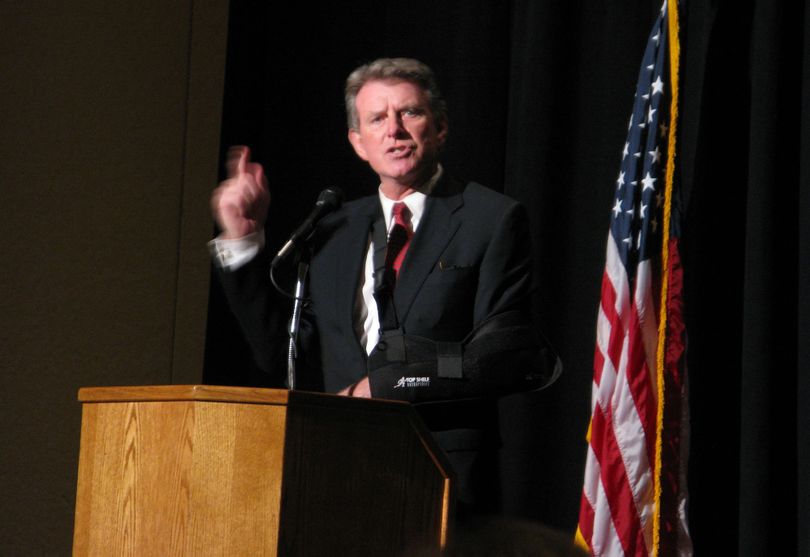 Idaho Gov. Butch Otter speaks at the Associated Taxpayers of Idaho conference on Wednesday, warning of a tough legislative session ahead in January with looming budget cuts Wednesday, November 18, 2009. (Betsy Russell / The Spokesman Review)