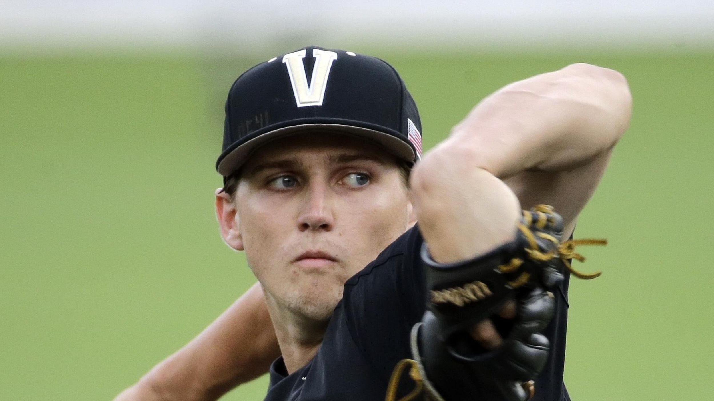 Vandy pitcher says picking baseball over football was easy