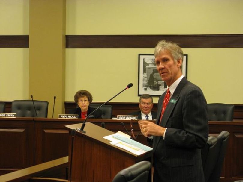 John Watts, lobbyist for the Idaho Chamber Alliance, testifies in favor of tax-cut legislation on Tuesday. (Betsy Russell)