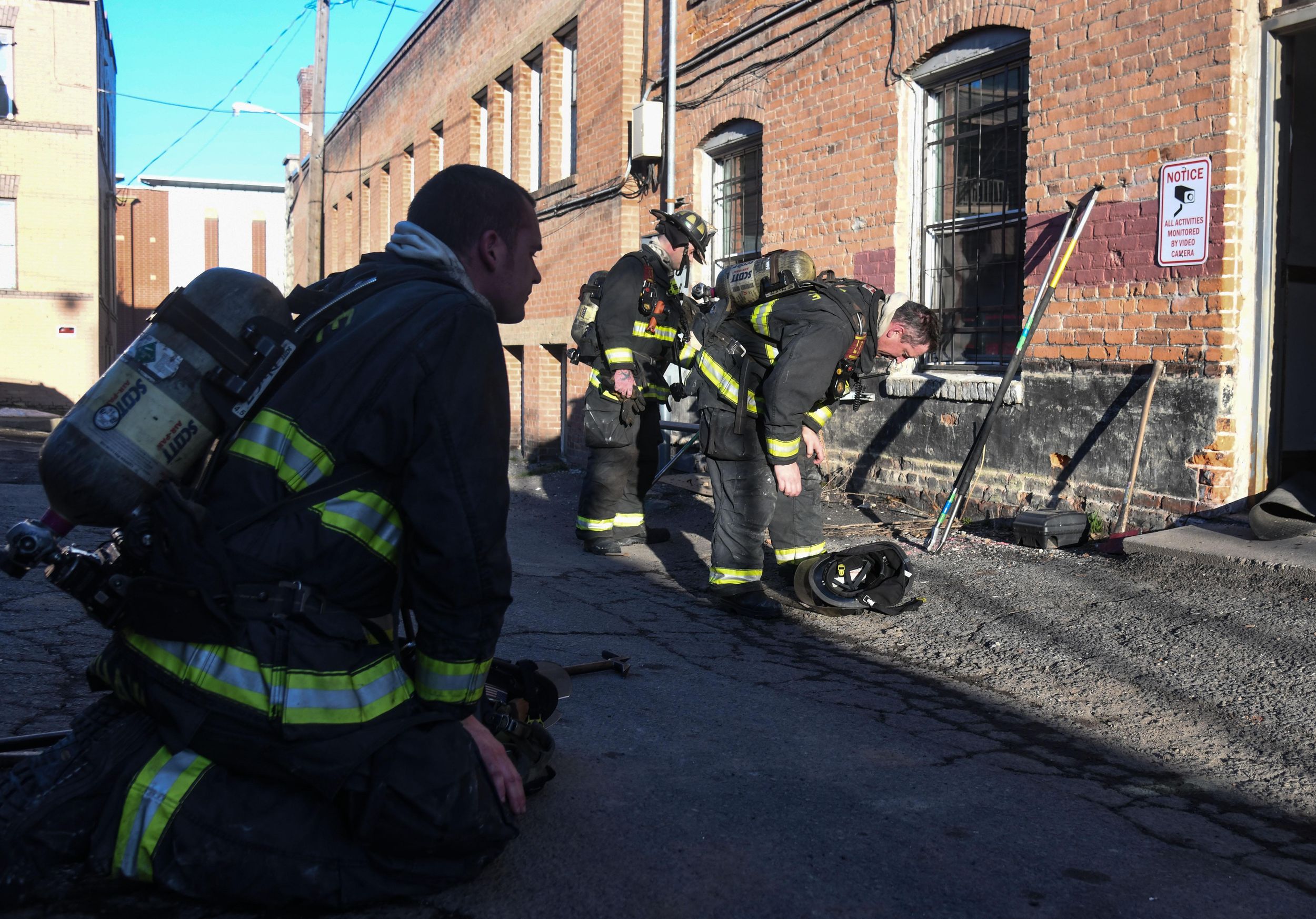 Multiple residents displaced in downtown Spokane apartment fire The SpokesmanReview