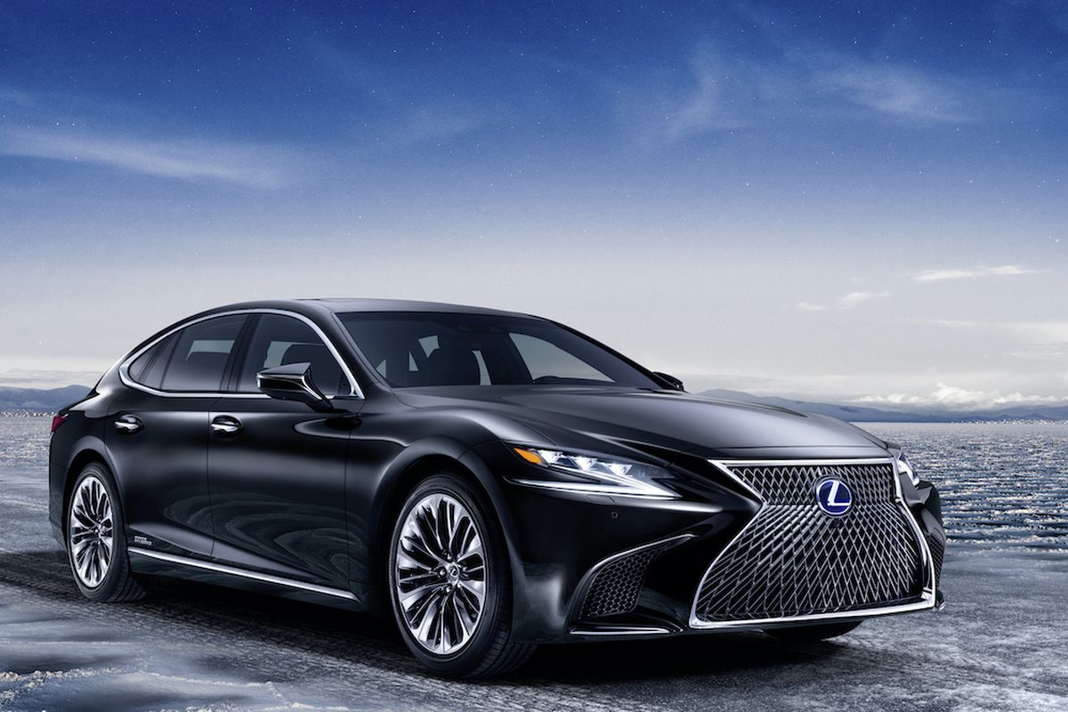 The 2020 Lexus LS 500h, is the hybrid version of the company’s full-size LS flagship sedan. It is shamelessly luxurious, beyond merely comfortable and strong enough to deliver sports-car quick acceleration. (Lexus)