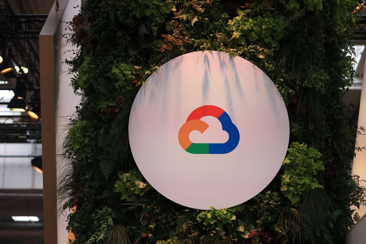 A Google Cloud logo is shown at the Hannover Messe industrial technology fair in Hanover, Germany, on April 20.  (Krisztian Bocsi/Bloomberg)