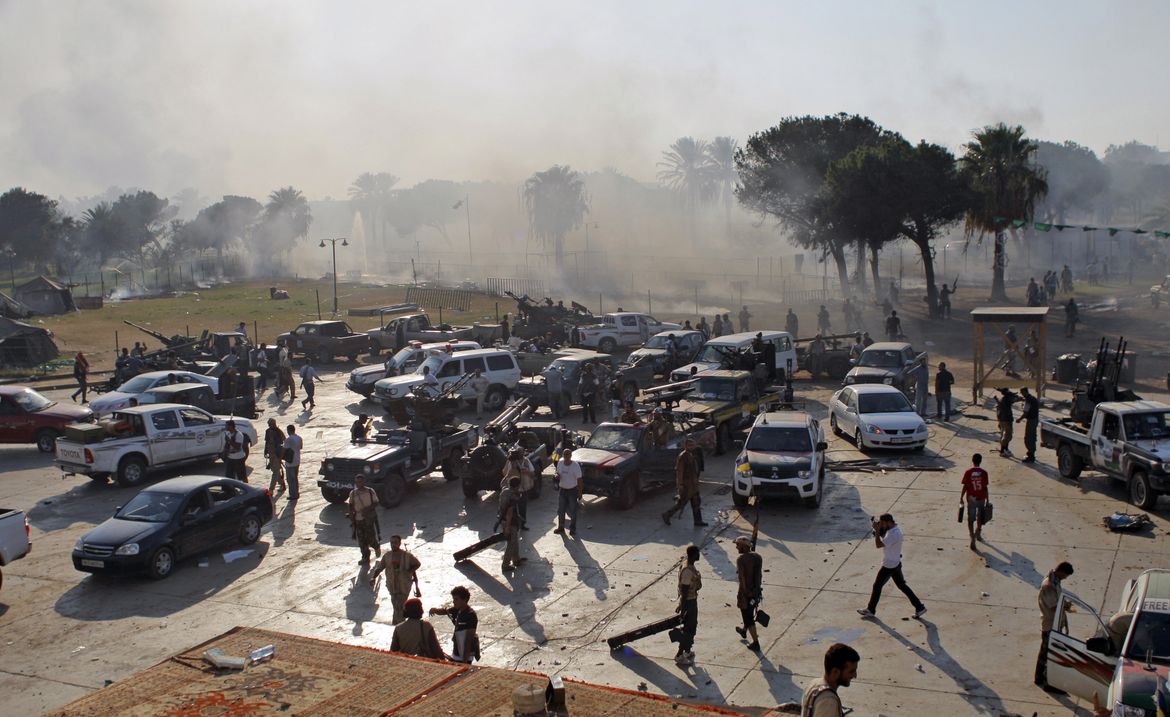 Libyan Rebels Storm Gadhafis Tripoli Compound A Picture Story At The Spokesman Review 2751