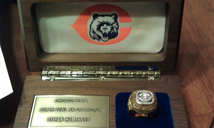 A Rare Jostens 1985 Chicago Bears Super Bowl XX Championship Salesman  Sample Ring Crafted to William The Refrigerator Perry's Size With  Original Presentation Box