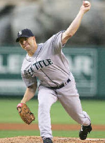 
Mariners pitcher Jarrod Washburn got the job done but struggled in start. 
 (Associated Press / The Spokesman-Review)