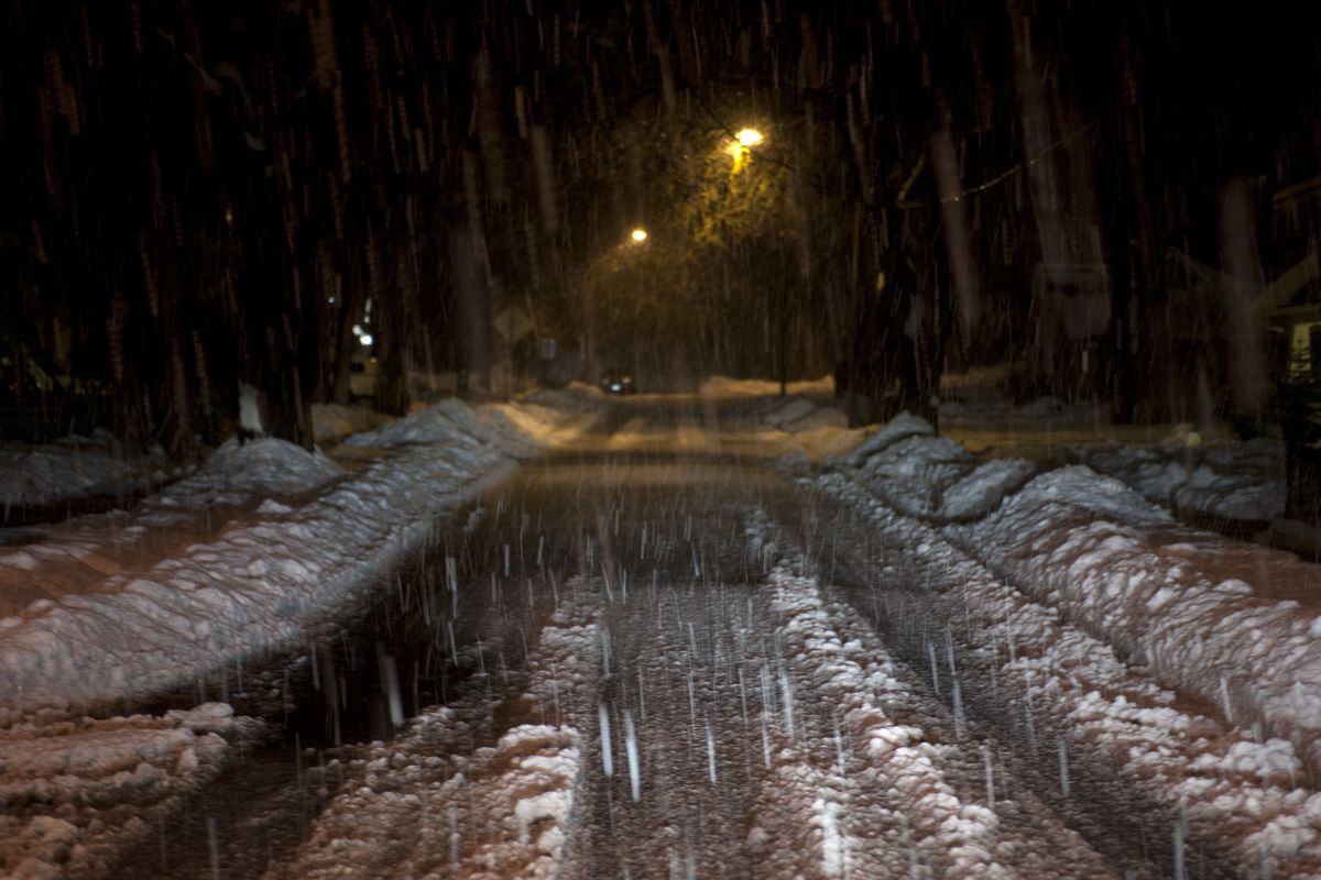 Snow-rutted 17th Avenue at Arthur made the evening commute difficult  Wednesday, Dec. 1, 2010. (Colin Mulvany / The Spokesman-Review)