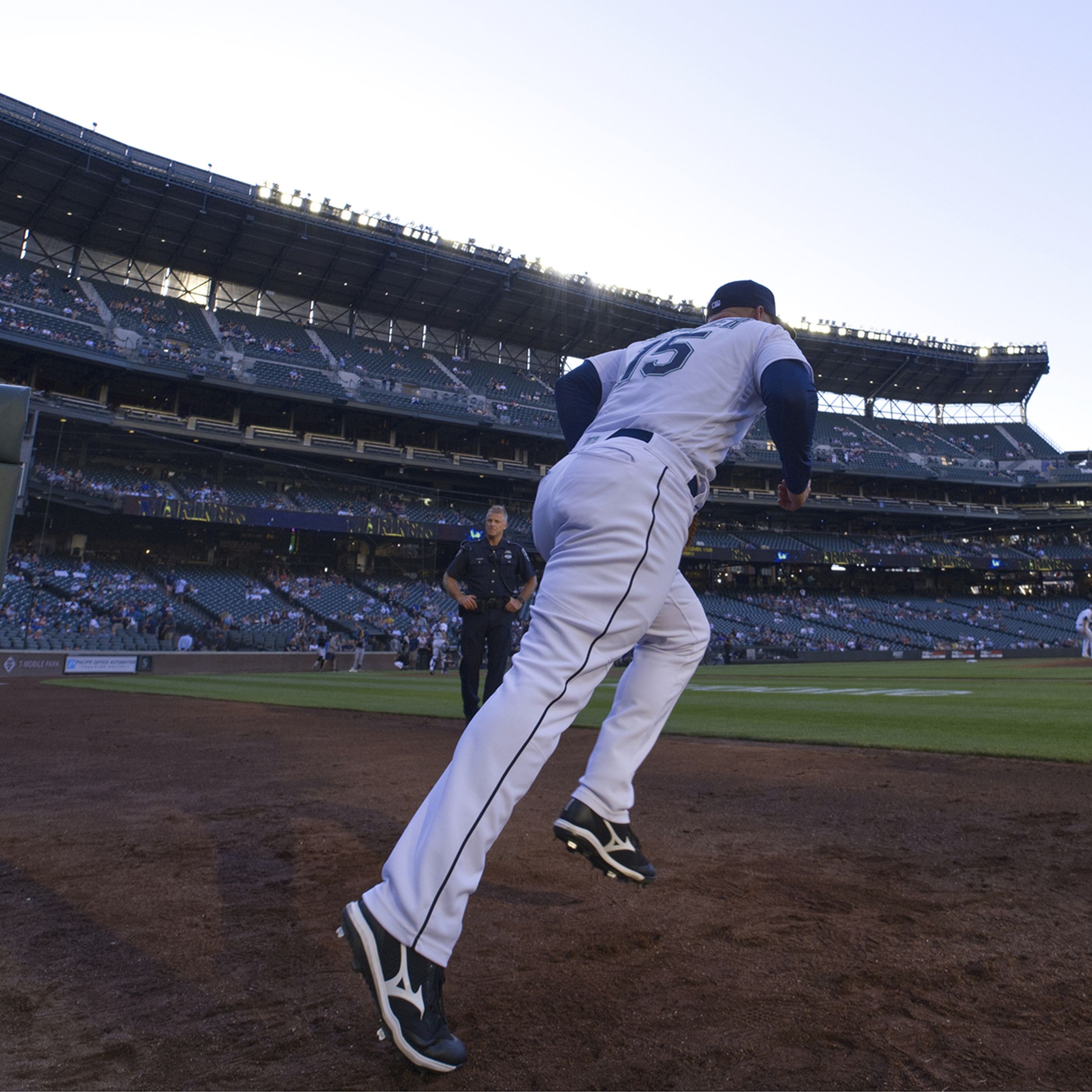 Should the Colorado Rockies target former Seattle Mariners 3B Kyle Seager?