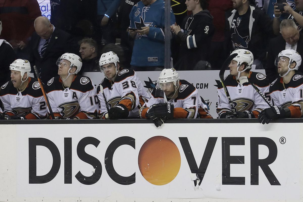 Anaheim Ducks players react on the bench after the San Jose Sharks scored a goal during the second period of Game 3 of an NHL hockey first-round playoff series in San Jose, Calif., Monday, April 16, 2018. (Jeff Chiu / Associated Press)