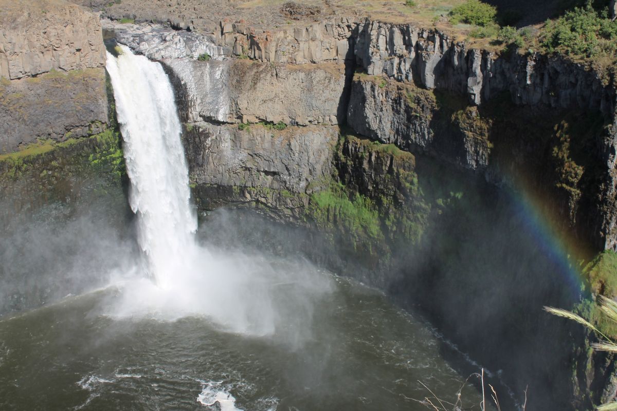 Palouse Falls, a few hours southwest of Spokane, is evidence of the forceful flood of water that once filled much of the Northwest during the last Ice Age, between 20,000 and 5,000 years ago. (Paul Haeder / Down to EarthNW Correspondent)
