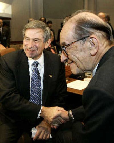 
World Bank Group President Paul Wolfowitz, left, and U.S. Federal Reserve Chairman Alan Greenspan.  
 (Associated Press / The Spokesman-Review)