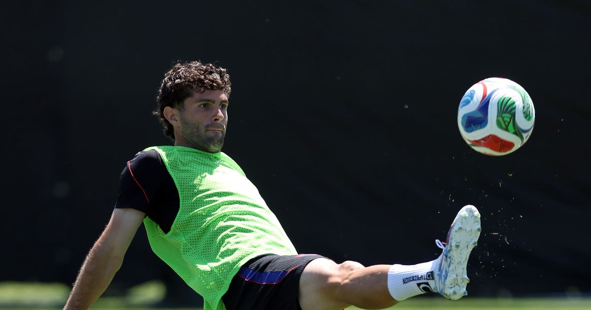 The game of a lifetime: A ball, a breath, a billion World Cup dreams | Commentary