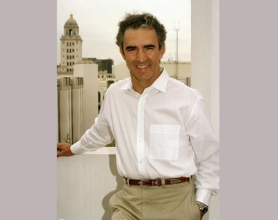 FILE - In this July 9, 1992 file photo, actor Jay Thomas, who stars in CBS television's 