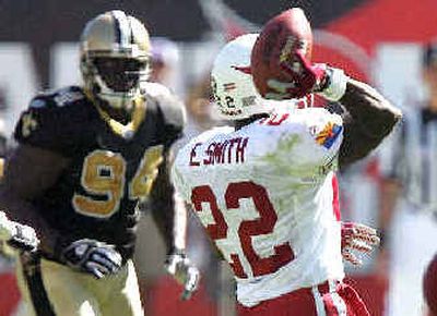 
Arizona's Emmitt Smith delivers a TD pass.
 (Associated Press / The Spokesman-Review)